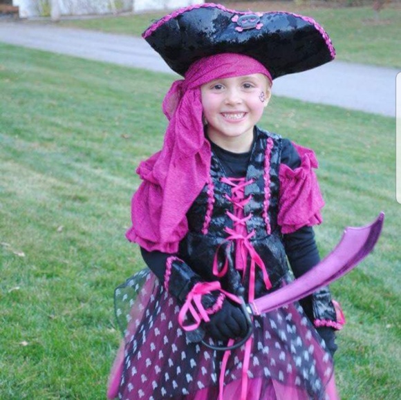 princess paradise Other - CUTEST LITTLE GIRL'S PIRATE COSTUME!!